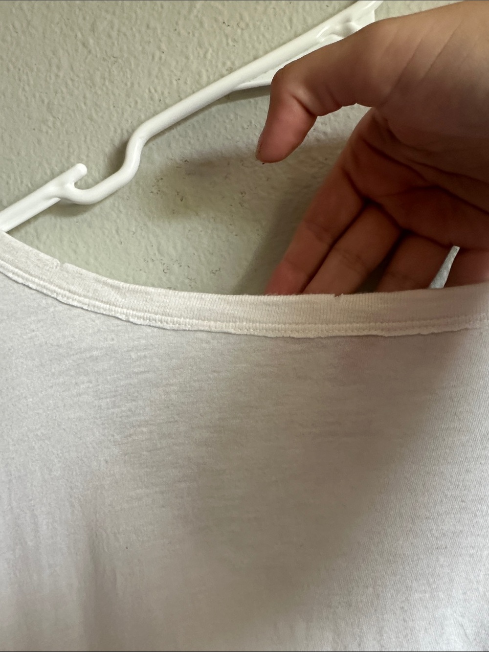 aerie oversized White V-Neck Tee - Picture 5 of 5